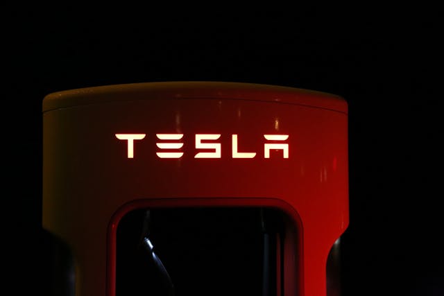 Andhra Pradesh government to attract investment from tesla